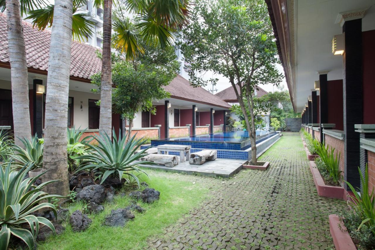 Puri Ganesh Hotel Legian  Exterior photo