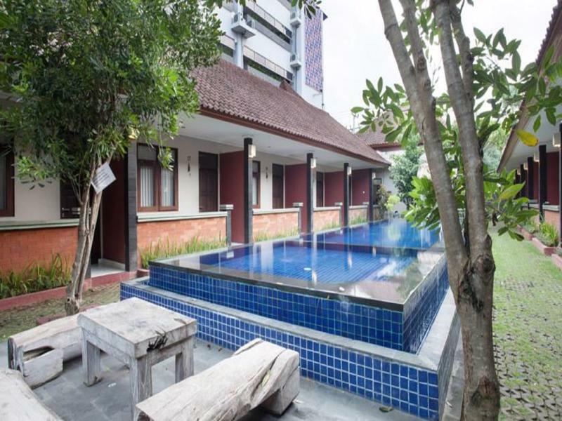 Puri Ganesh Hotel Legian  Exterior photo